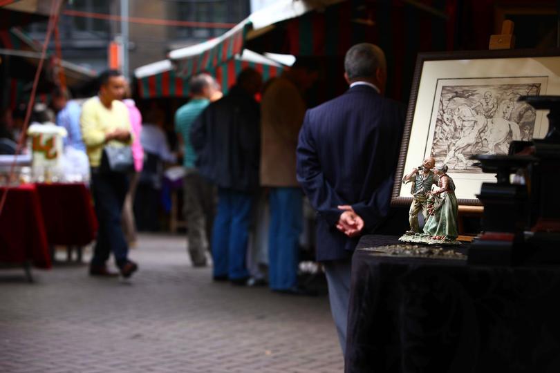 Visiter Bruxelles / Marché-Du-Sablon